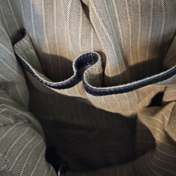 Tulah Ray Large Black Shoulder Bag - Picture 12 of 15